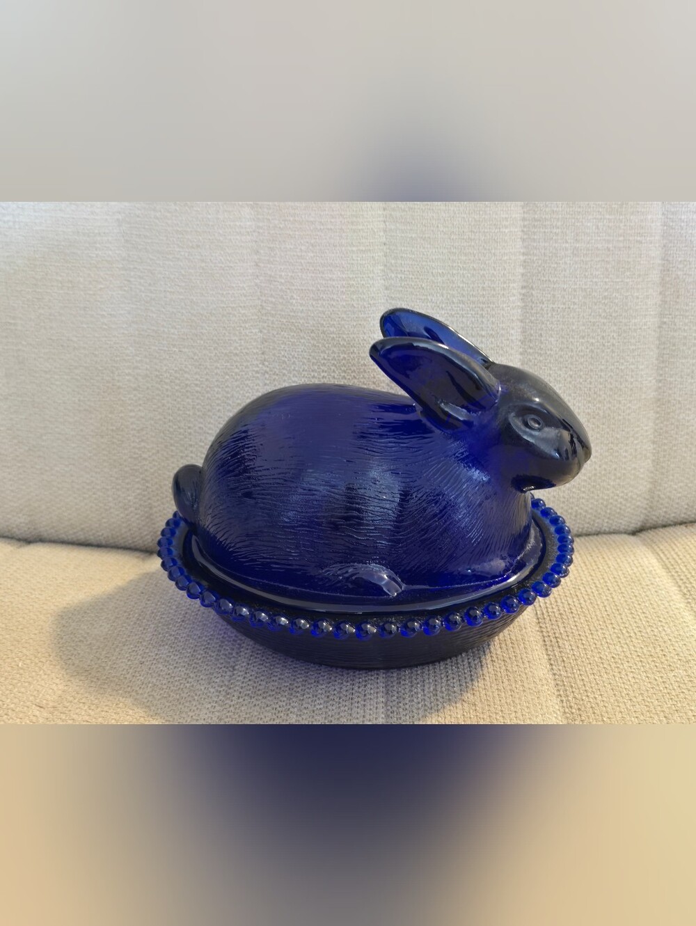 VTG Cobalt Blue Bunny On Nest - Hen On Nest!